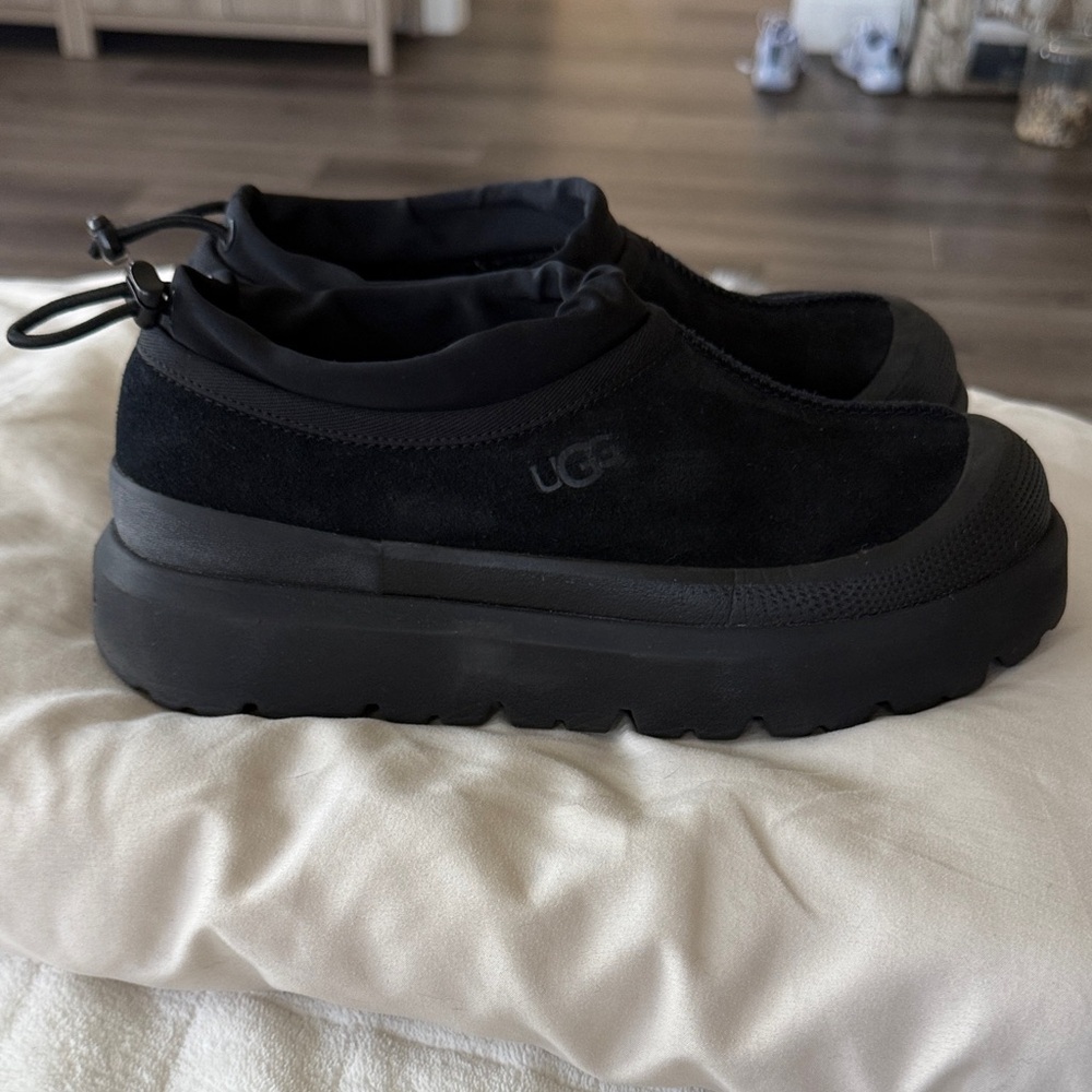 UGG Black Suede Tasman all weather